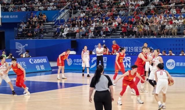 乐鱼官网-中国女篮为决赛演练防守 老冤家仍是唯一假想敌