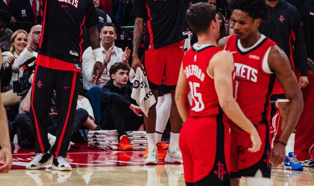 官方网址-杜兰特赛后称赞谢泼德攻防全能表现，称火箭赢球需全员贡献|凯文·杜兰特|运动员发声|休斯敦火箭队|三分球表现|nba_新浪体育_新浪新闻