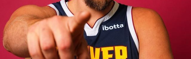 视数据为粪土！约基奇才是本赛季三分命中率之王