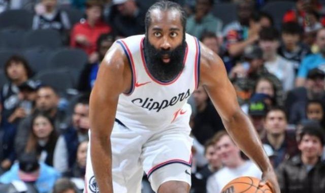 顶级表现扛住快艇压力 今夏续约，哈登不会再让步