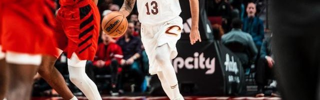 体育娱乐-时隔380天重返赛场 卢比奥10分钟9分顺利起航