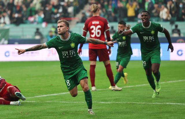 1730538370164027599.jpg (体育)(1)足球——中超:北京国安对阵河南俱乐部酒祖杜康XxjpseC007171_20241102_PEPFN0A001.jpg